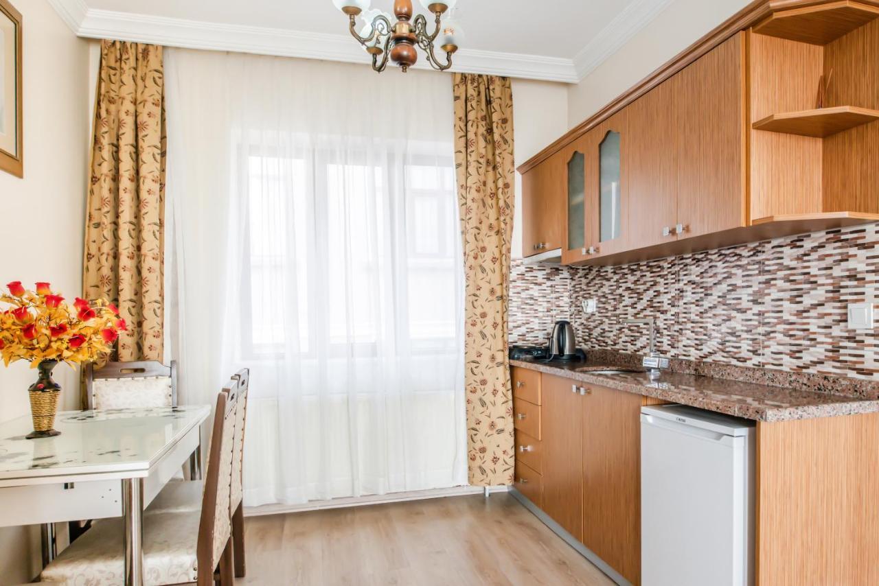 Camelot Apartment อิสตันบูล ภายนอก รูปภาพ
