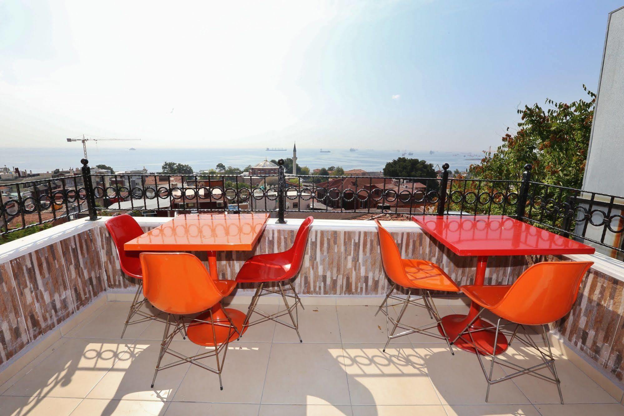 Camelot Apartment อิสตันบูล ภายนอก รูปภาพ