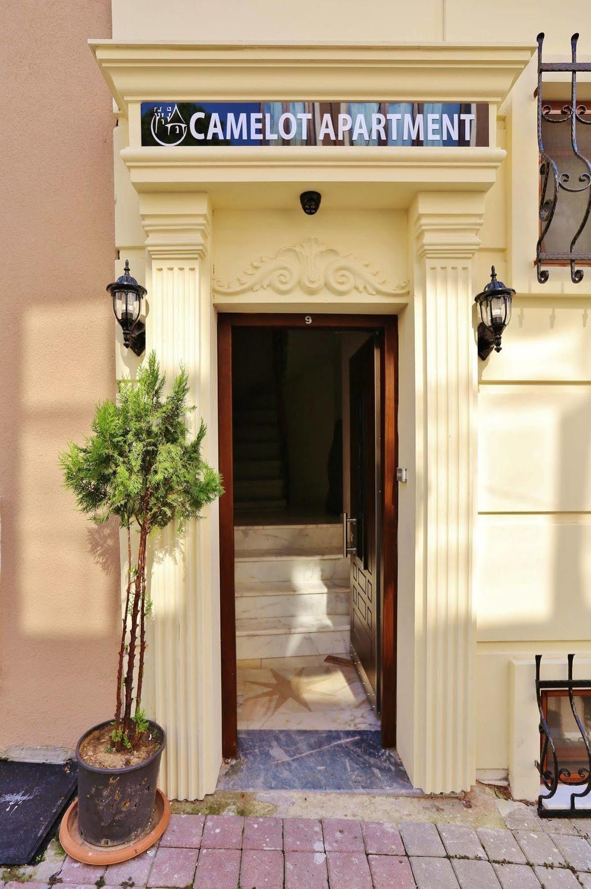 Camelot Apartment อิสตันบูล ภายนอก รูปภาพ