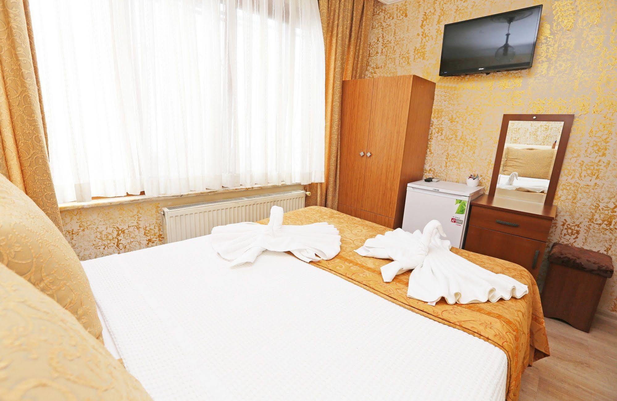 Camelot Apartment อิสตันบูล ภายนอก รูปภาพ